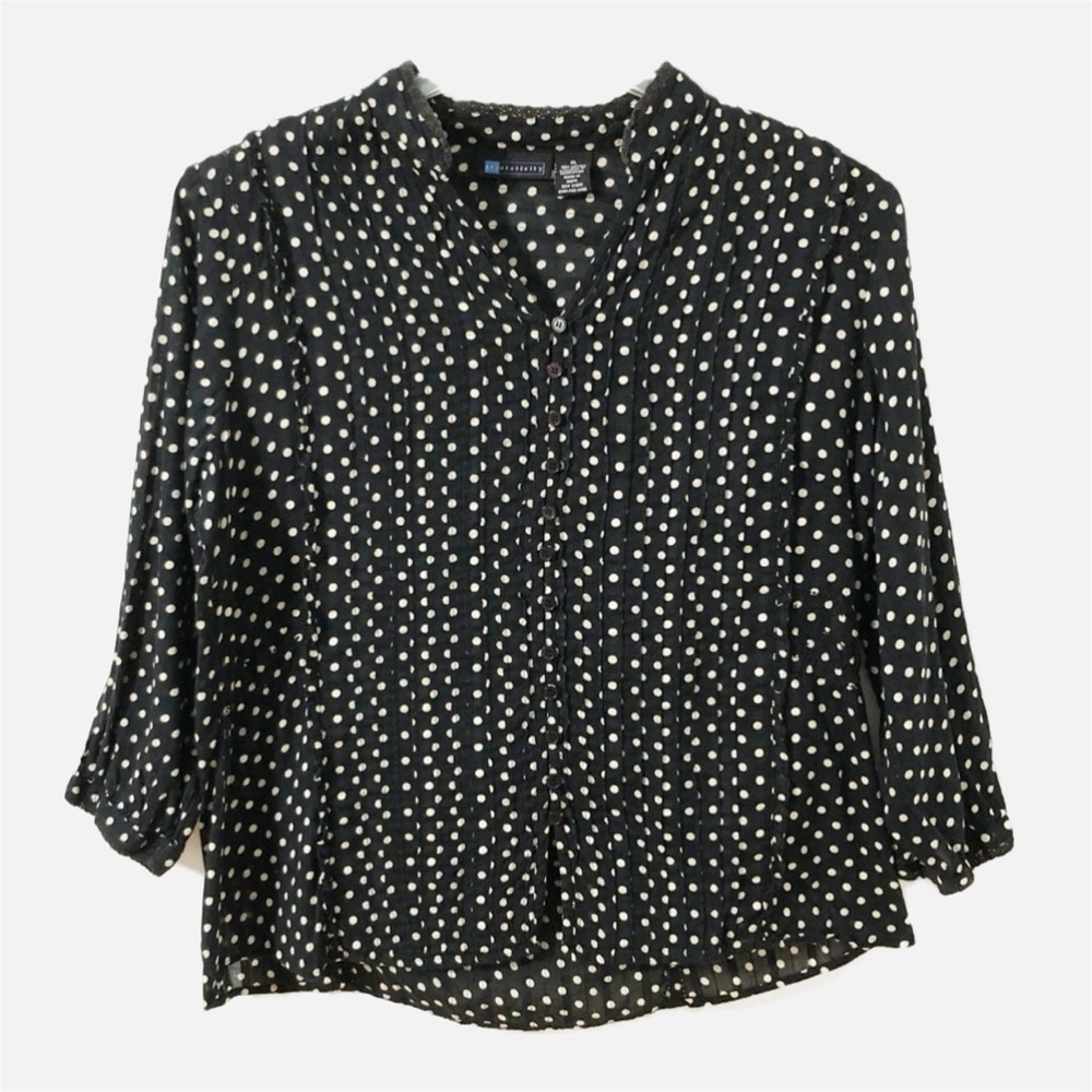 Relativity 3/4 Sleeved Cotton Polka Dot Button Up Blouse Pin Tuck Front ⬛️⬜️